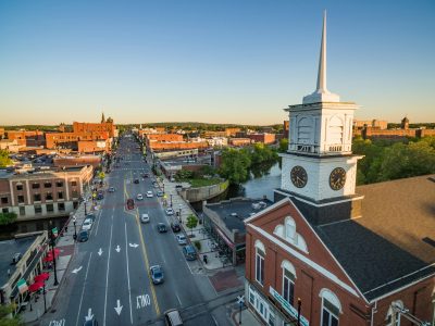 Photo of Nashua, United States Main Street by Seth Dewey on Unsplash